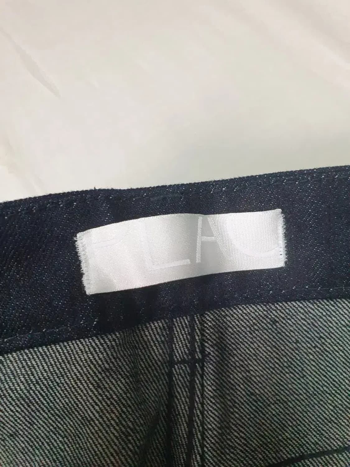 플랙진 셀비지 크롭테이퍼드 청바지 상품이미지3