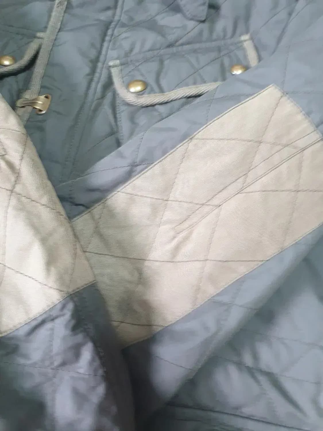 지이크 카키 퀄팅 헌팅 자켓 상품이미지4