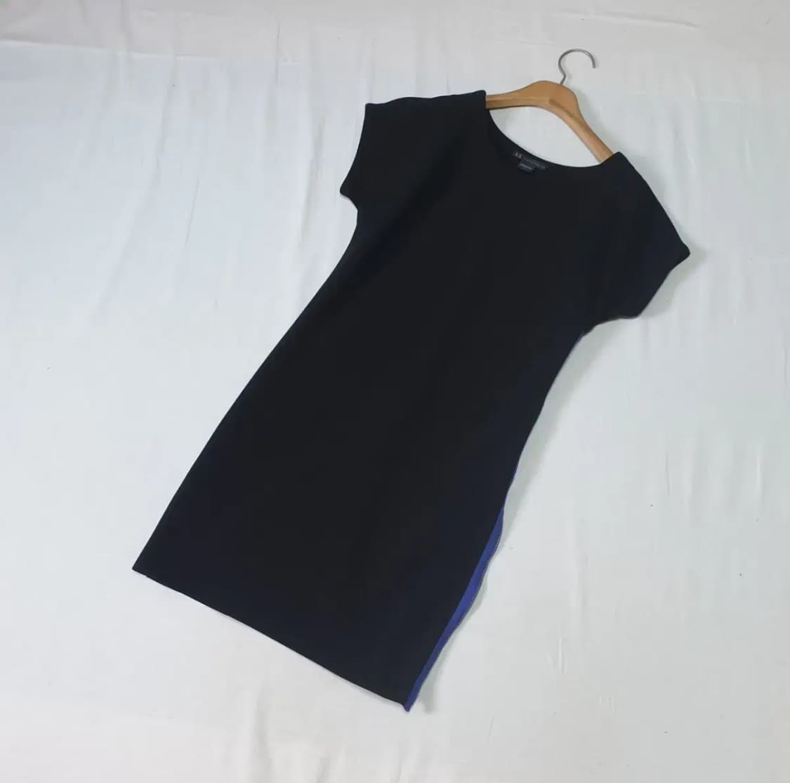 아르마니 트임 원피스 상품이미지1