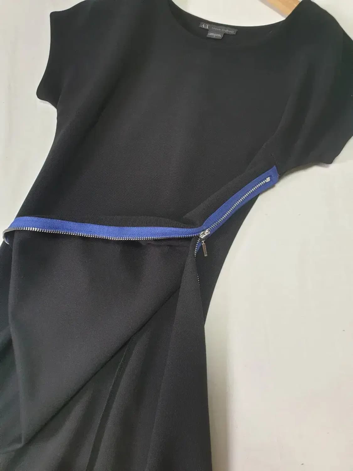 아르마니 트임 원피스 상품이미지2