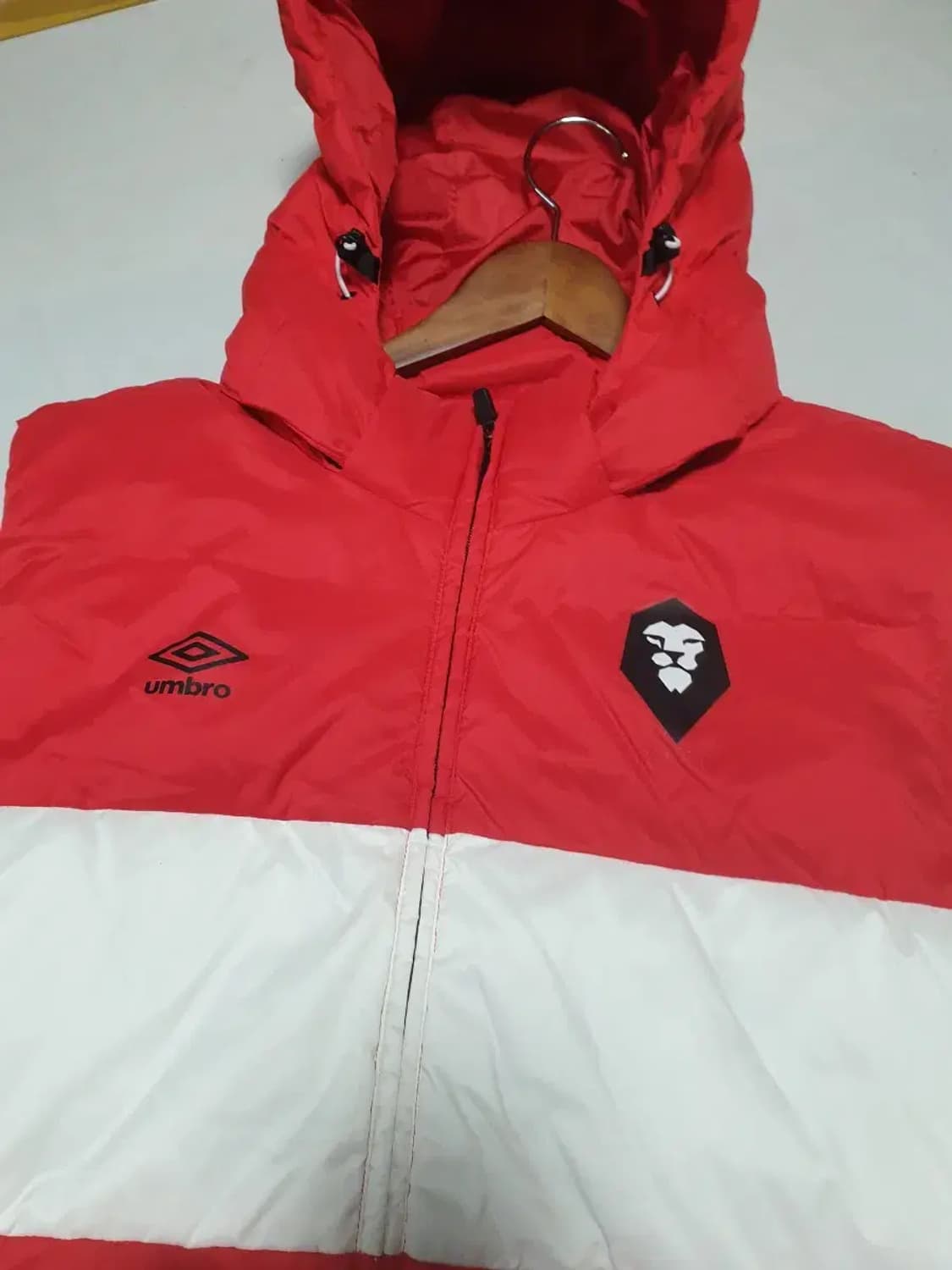 엄브로 SCFC 패딩 조끼 상품이미지2