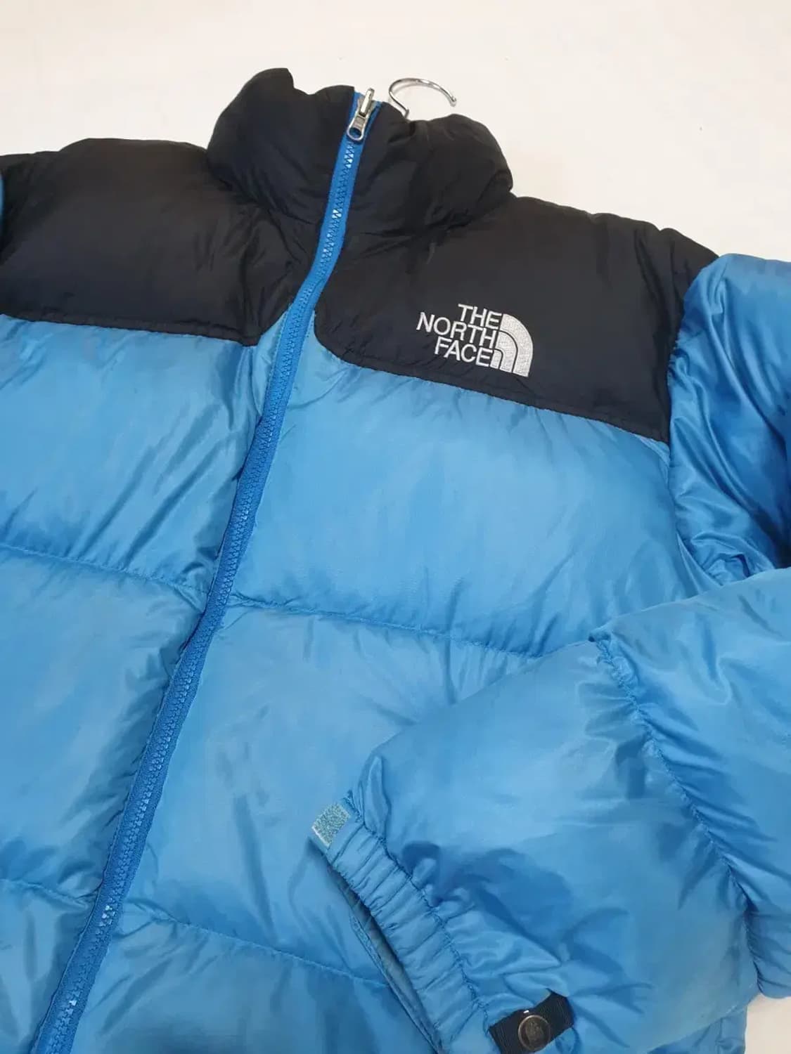 노스페이스 700 하늘 눕시 패딩 상품이미지2