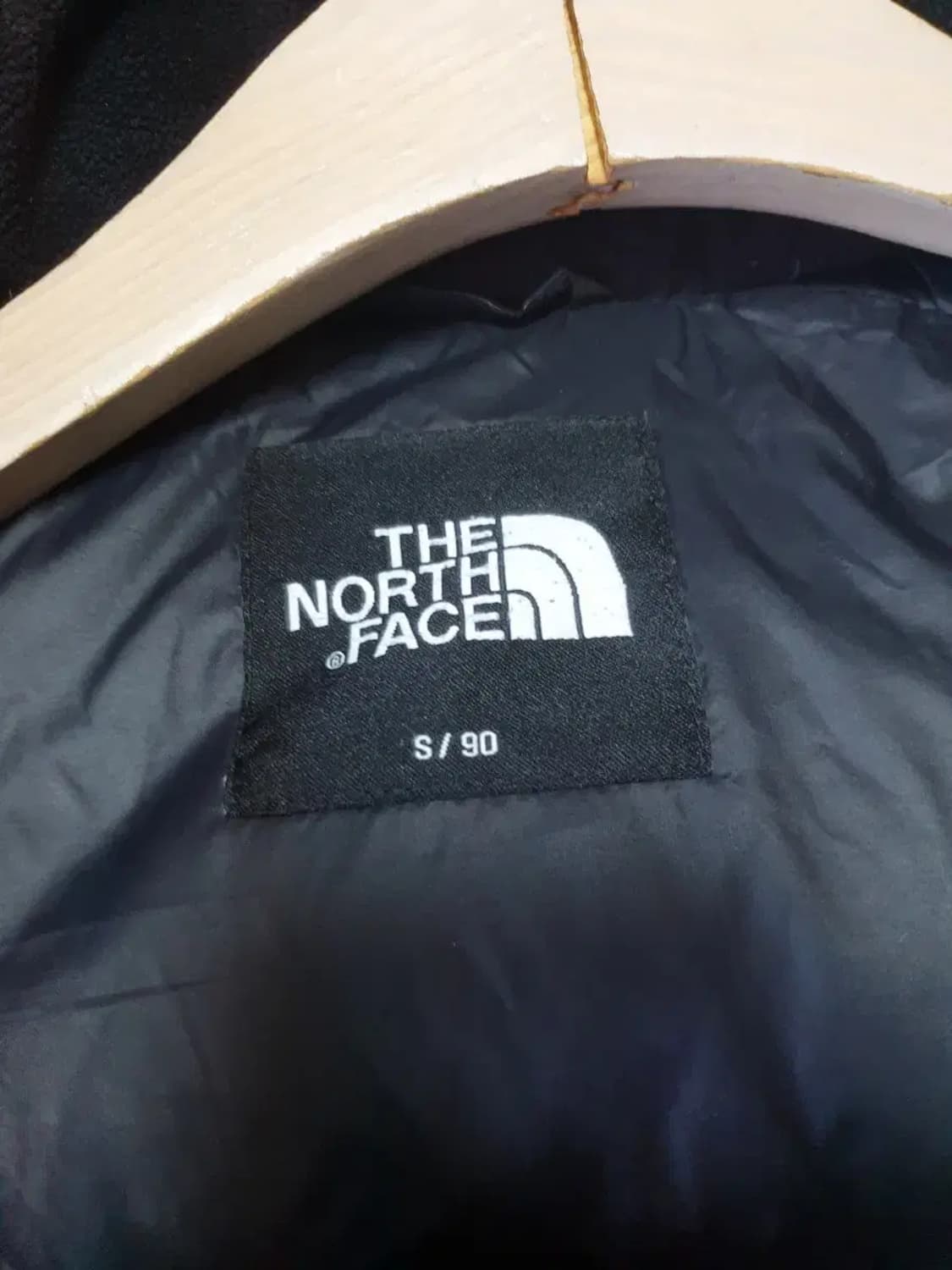 노스페이스 블랙 구스 패딩 상품이미지3