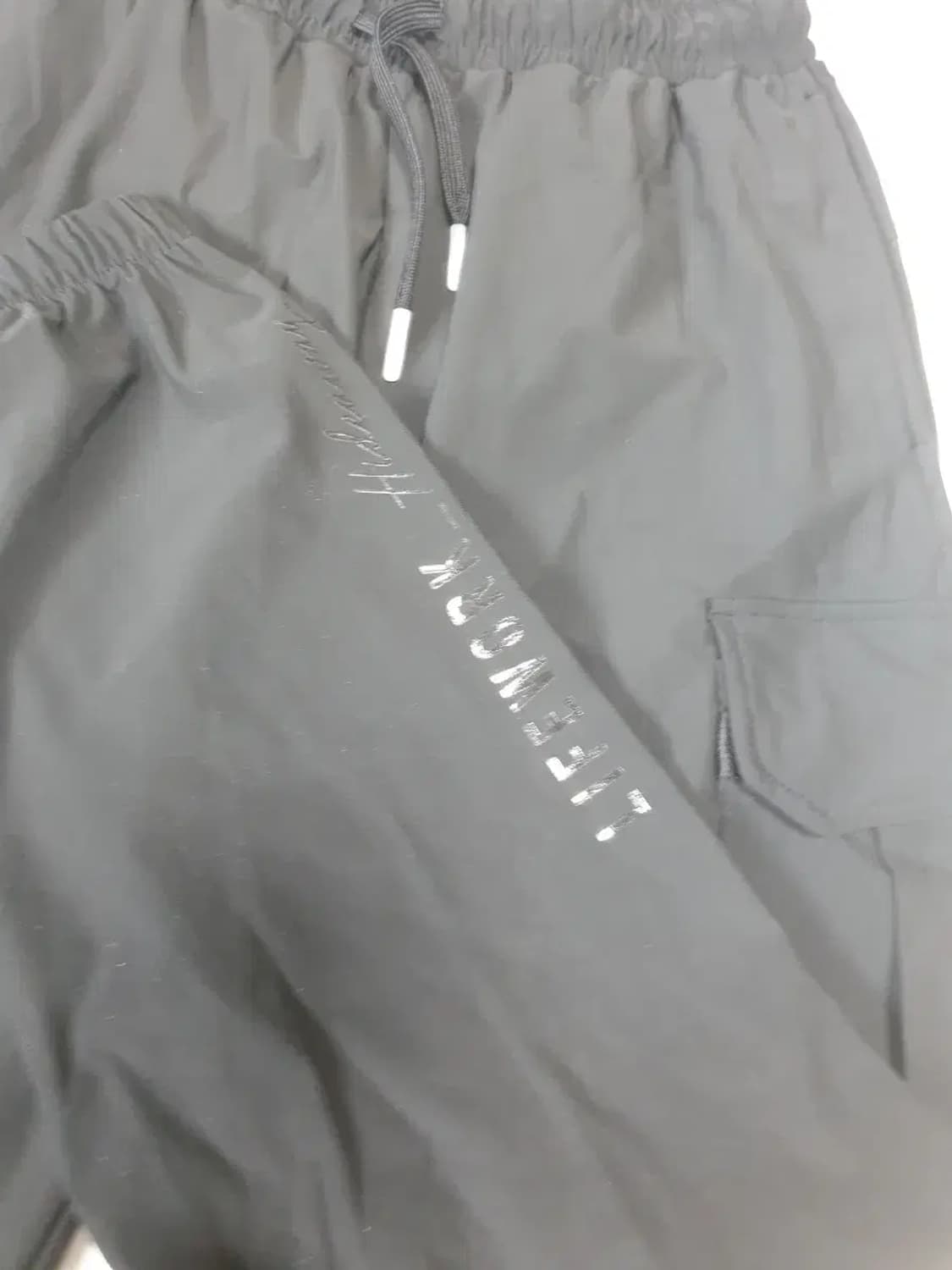 라이프워크 블랙 나일론 조거 팬츠 상품이미지3