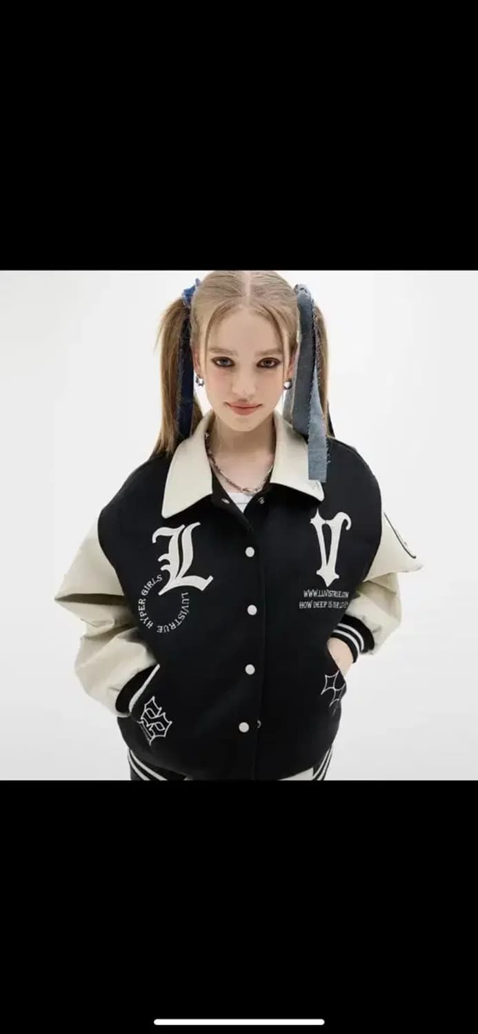 러브이즈트루 바시티 자켓 상품이미지2