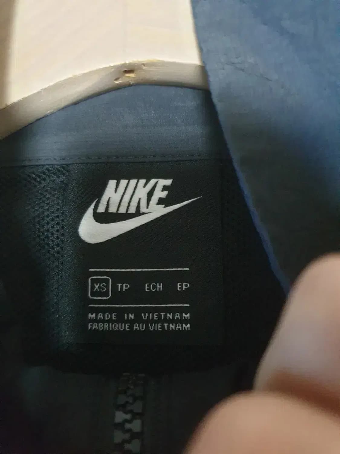 나이키 블랙 레오파드 바람막이 상품이미지2