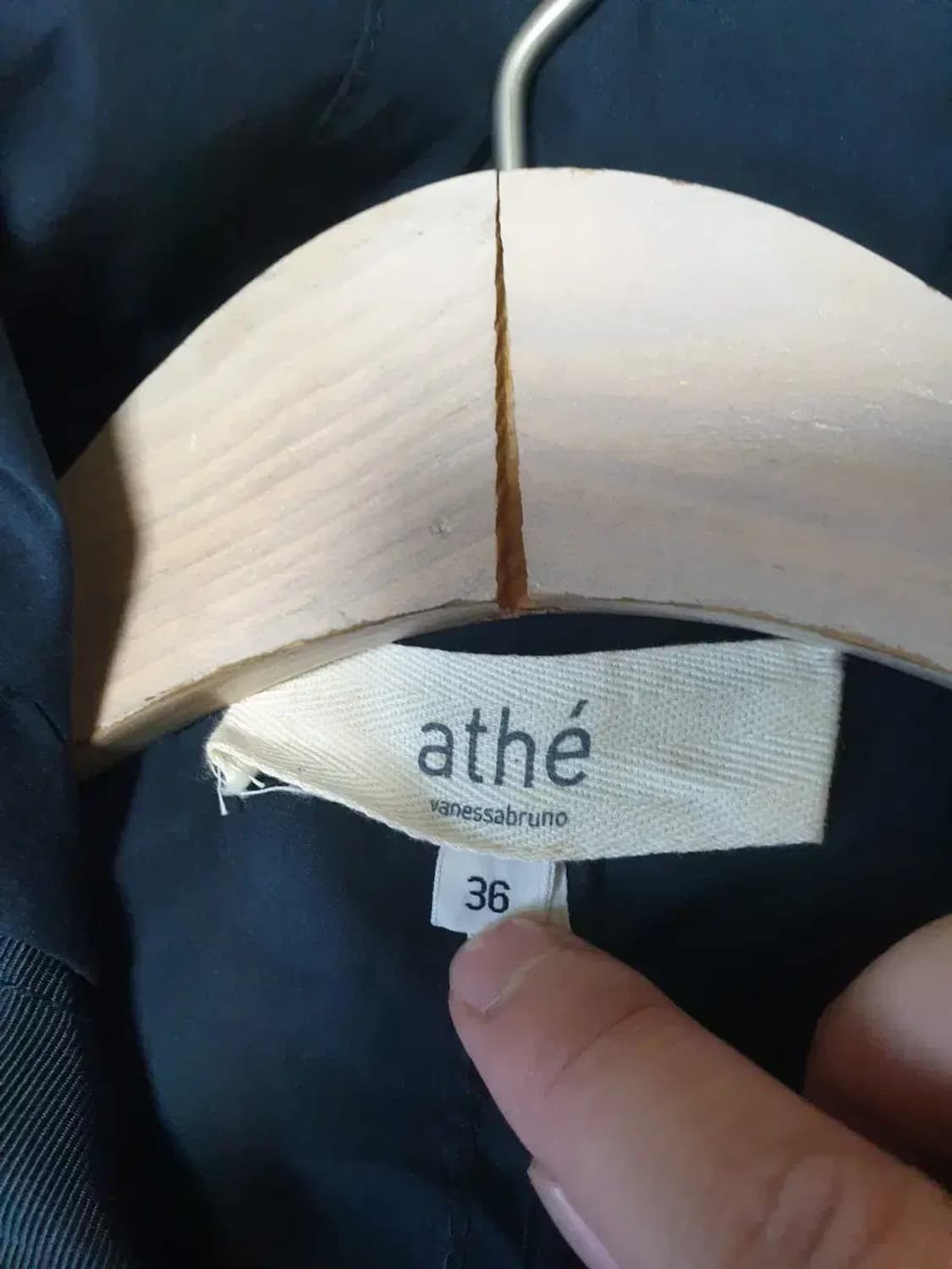 아떼바네사브루노 네이비 나일론 후드 코트 자켓 상품이미지3