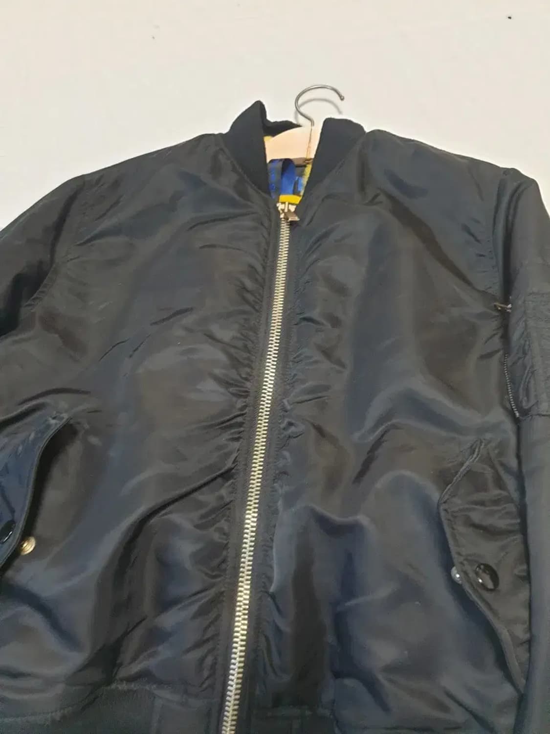 SJYP 블랙 봄버 퍼 자켓 상품이미지2