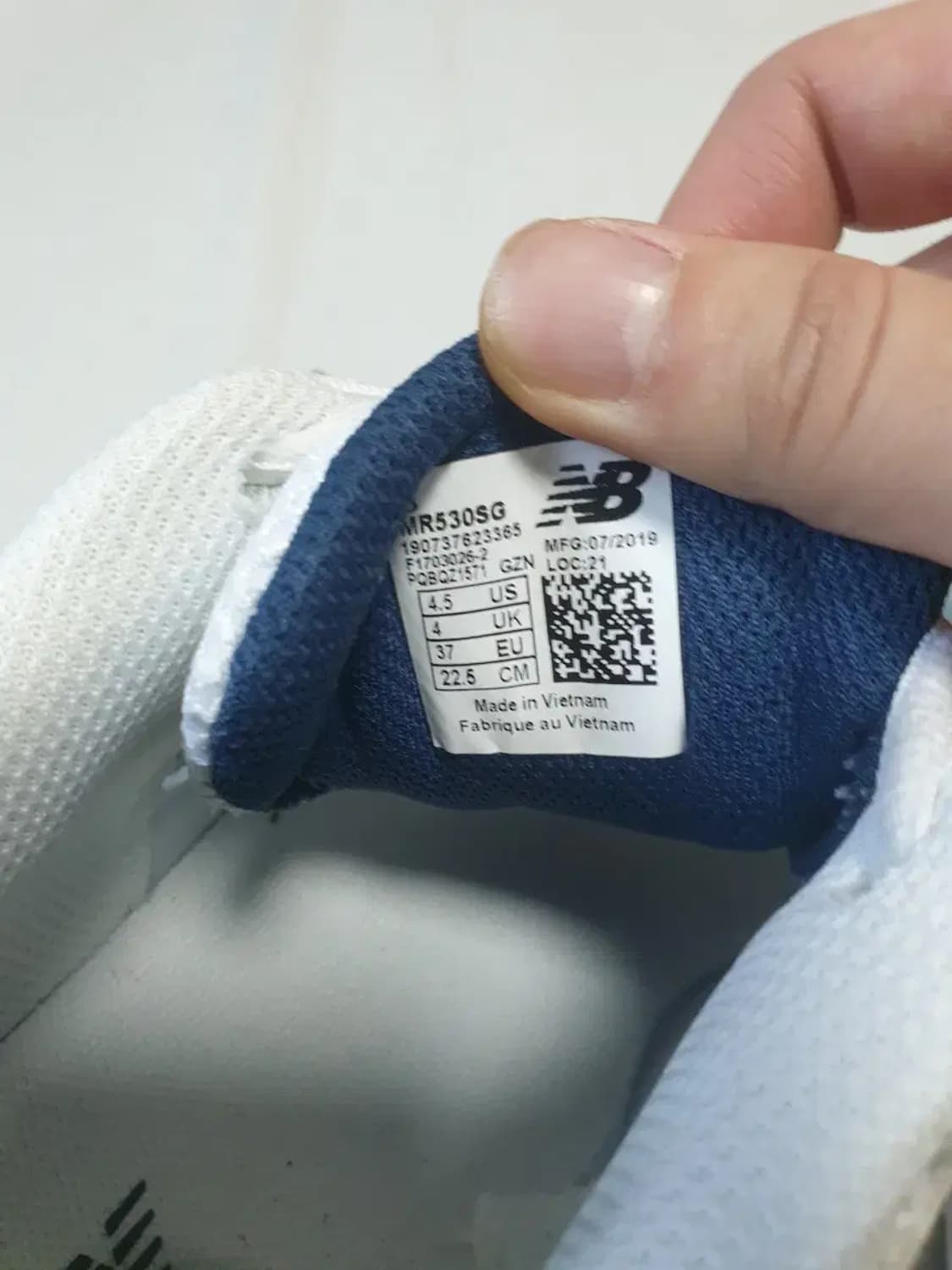 뉴발란스 530 화이트 실버  225 상품이미지6