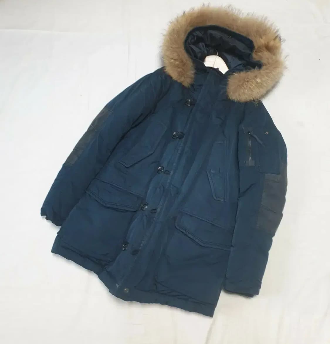 시리즈 나누크 다운 패딩 상품이미지1