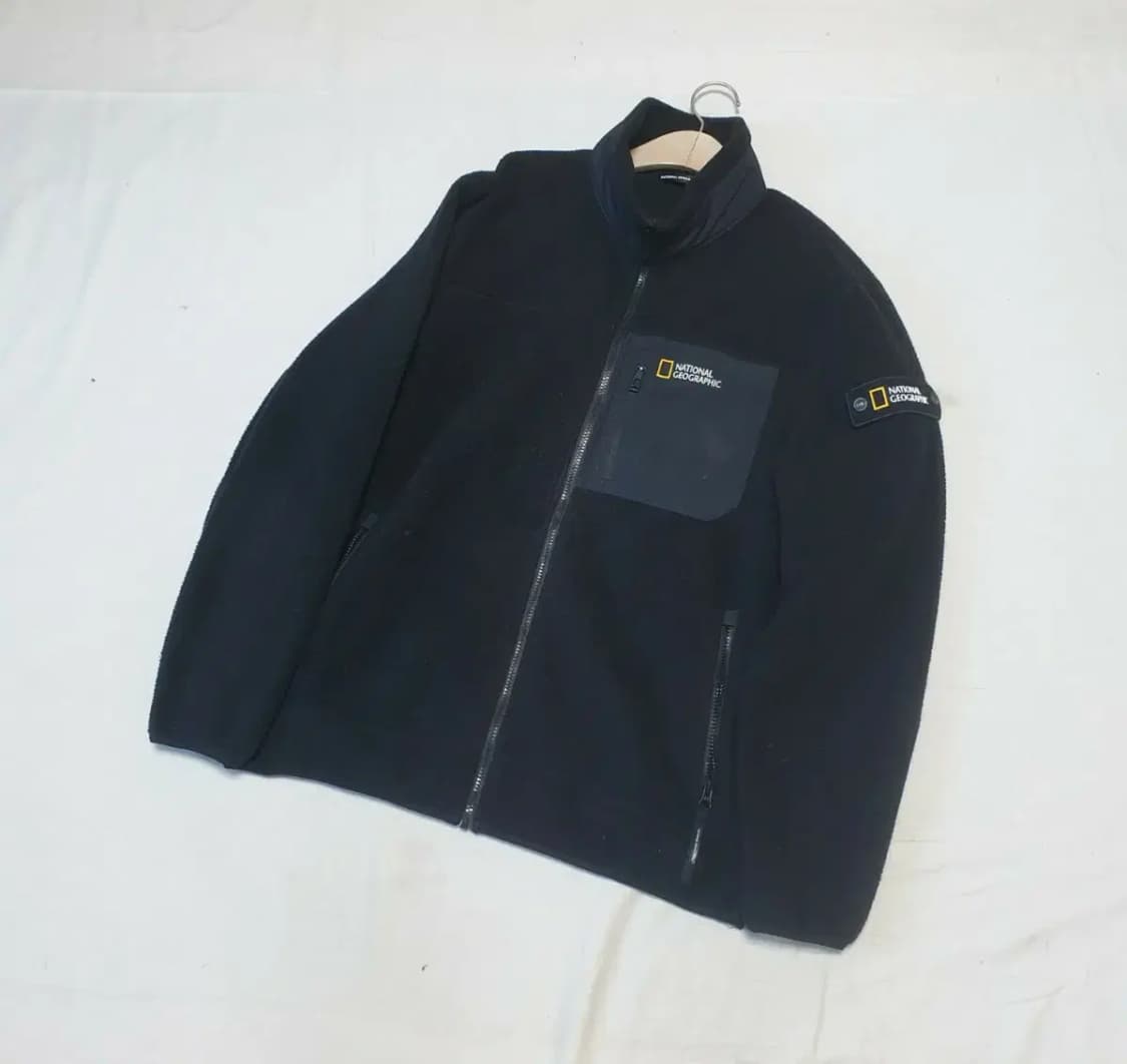 내셔널지오그래픽 블랙 플리스 자켓 상품이미지1