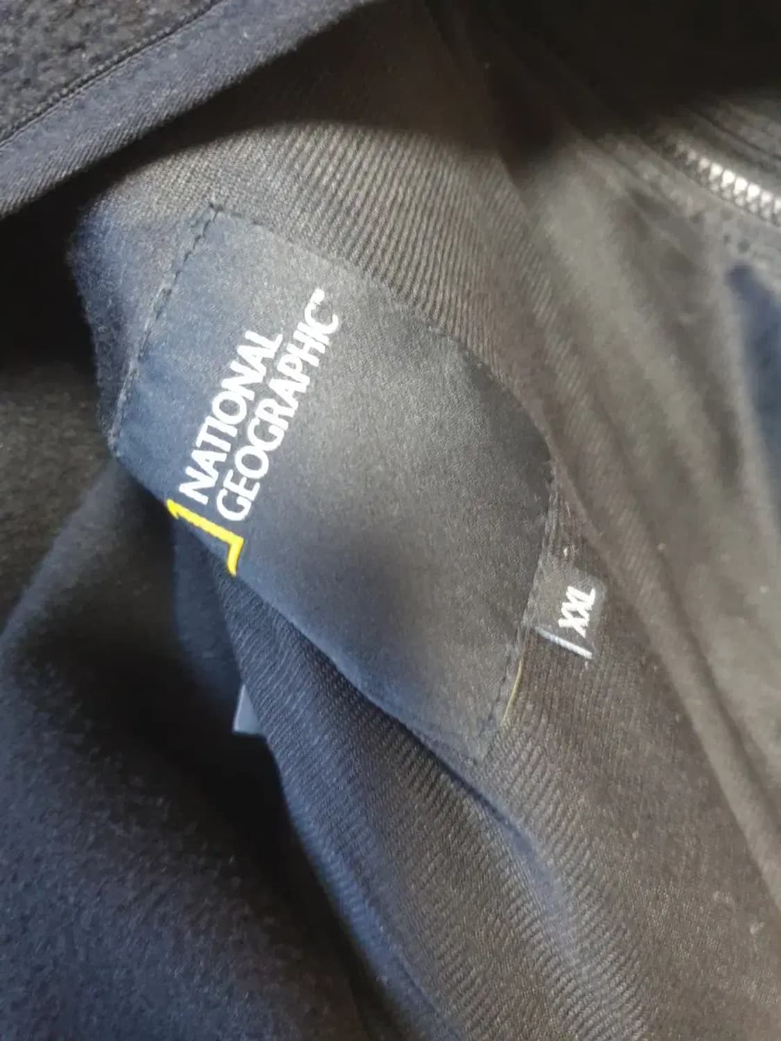 내셔널지오그래픽 블랙 플리스 자켓 상품이미지3