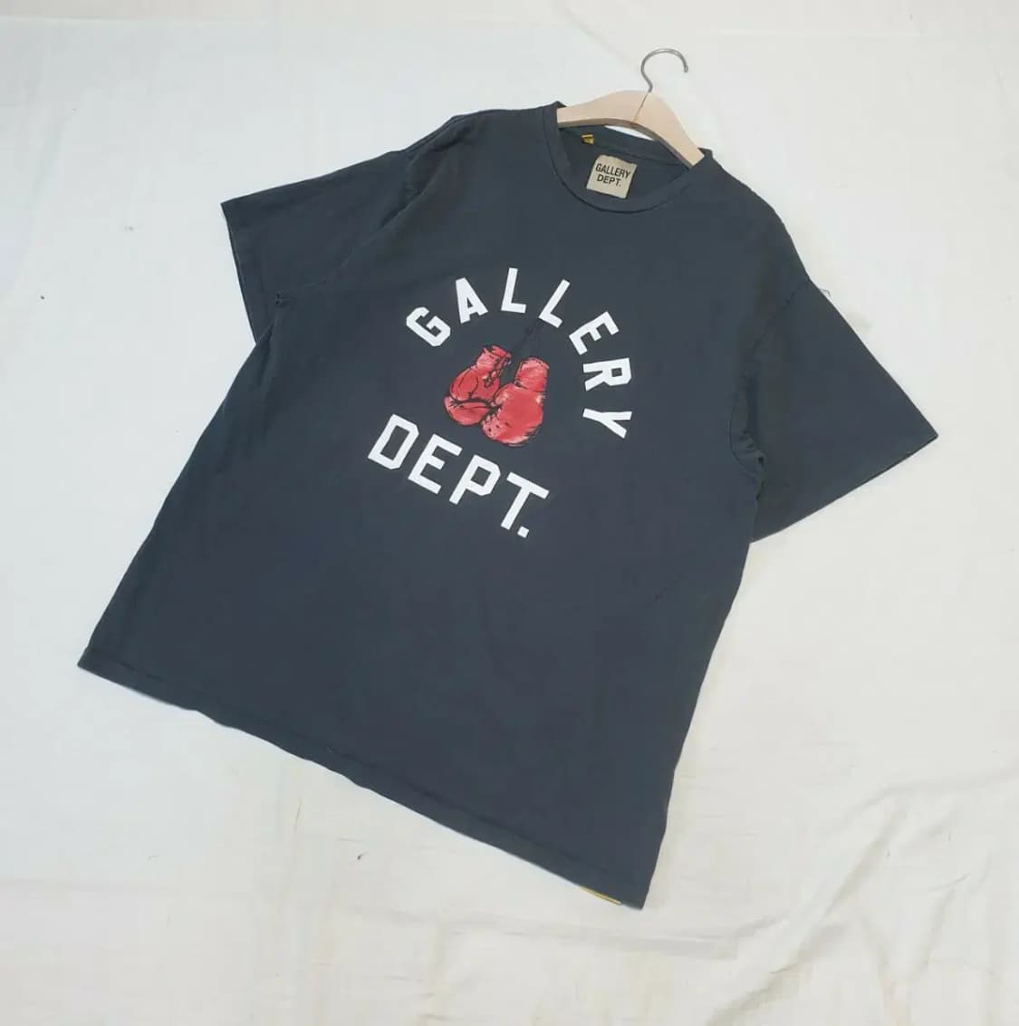 갤러리디파트먼트 복싱 글로브 반팔 티셔츠 상품이미지1