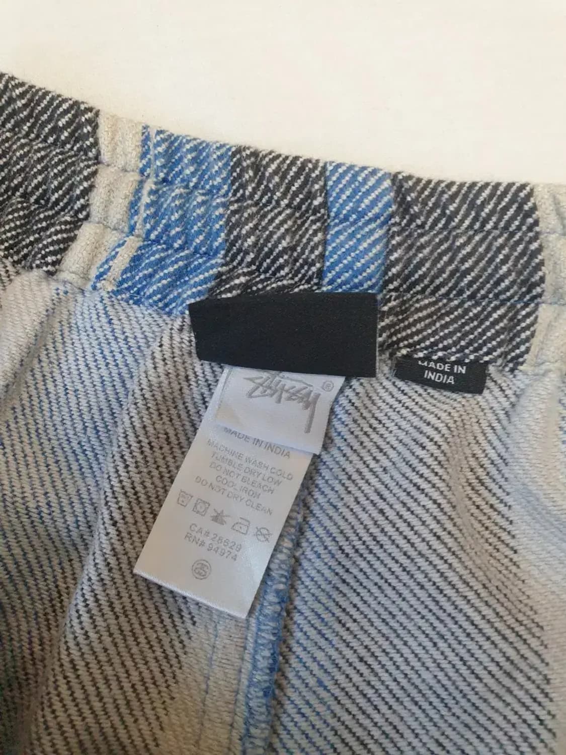 스투시 스트라이프 반바지 상품이미지4