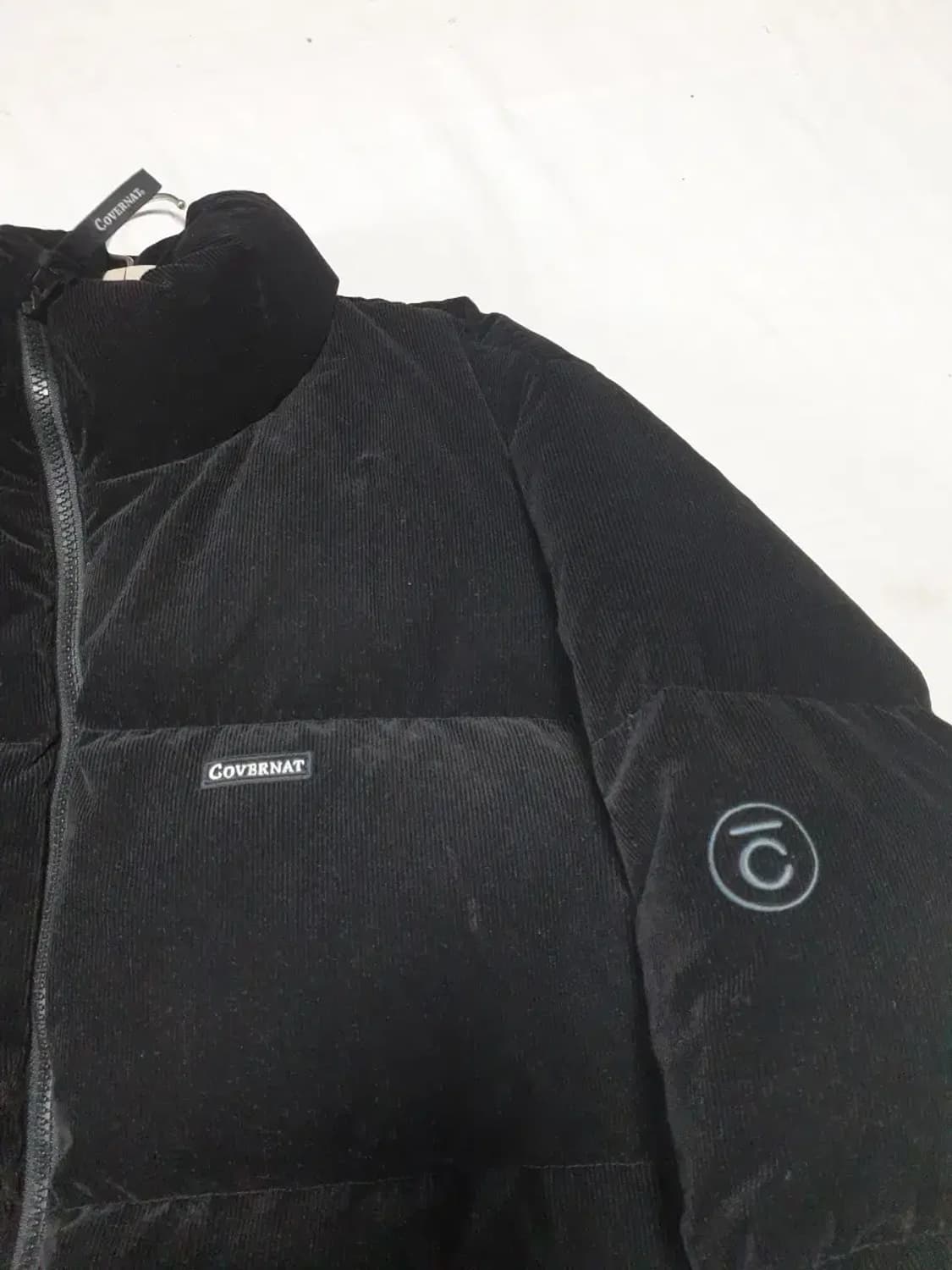 커버낫 블랙 코듀로이 다운 패딩 상품이미지2