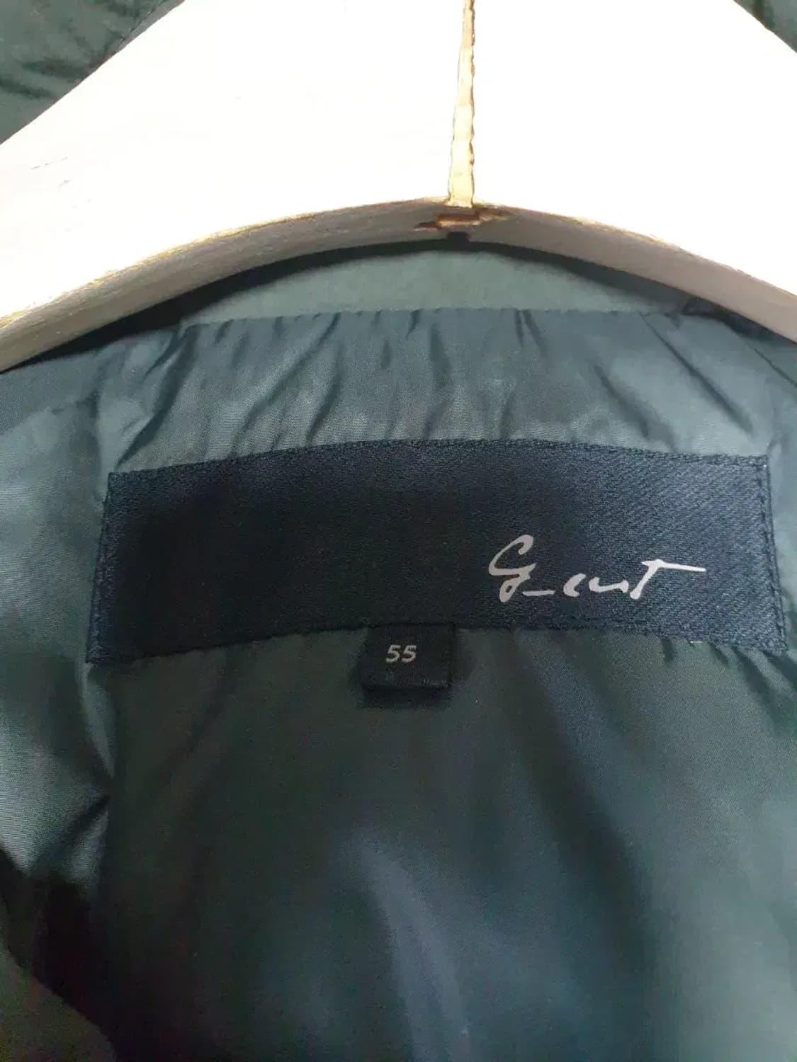 지컷 구스다운 카키 숏 패딩 상품이미지3