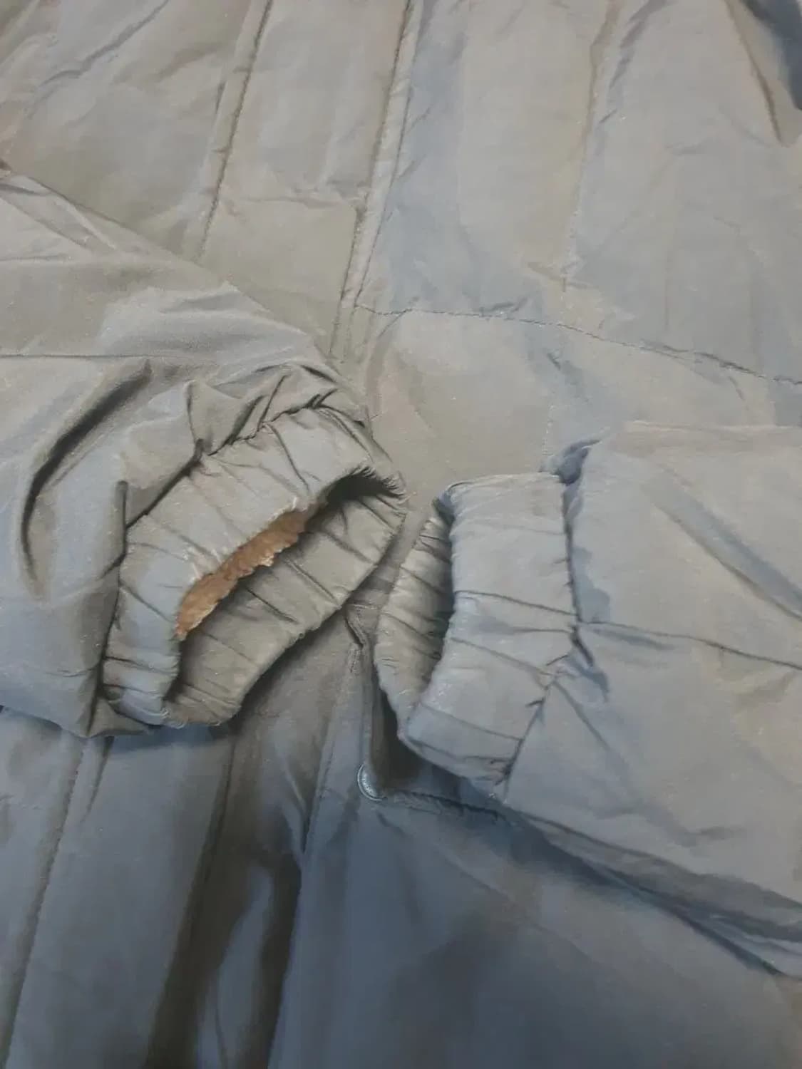 뉴발란스 블랙 플리스 다운 리버시블 패딩 상품이미지2