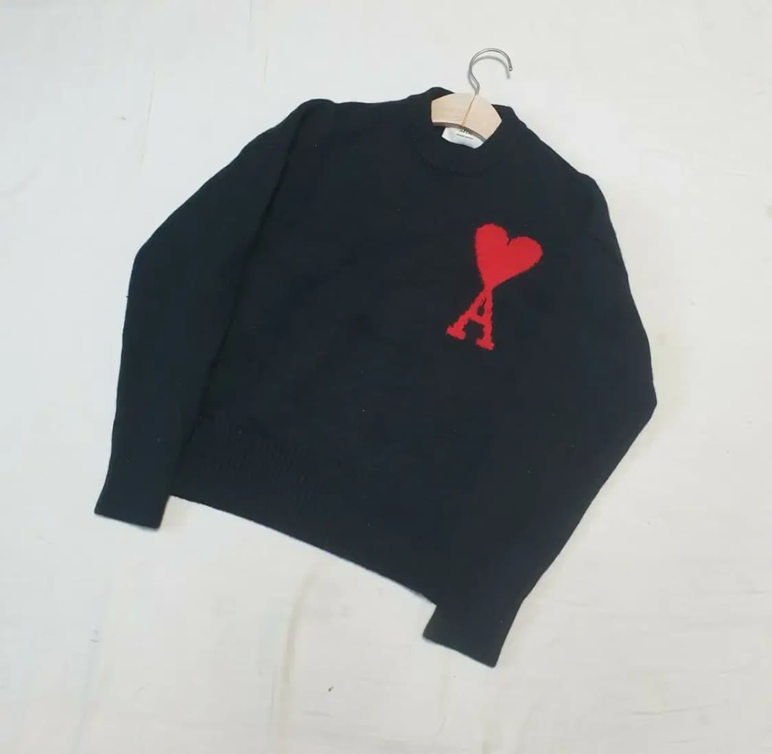 아미 블랙 빅로고 하트 니트 XS 상품이미지1