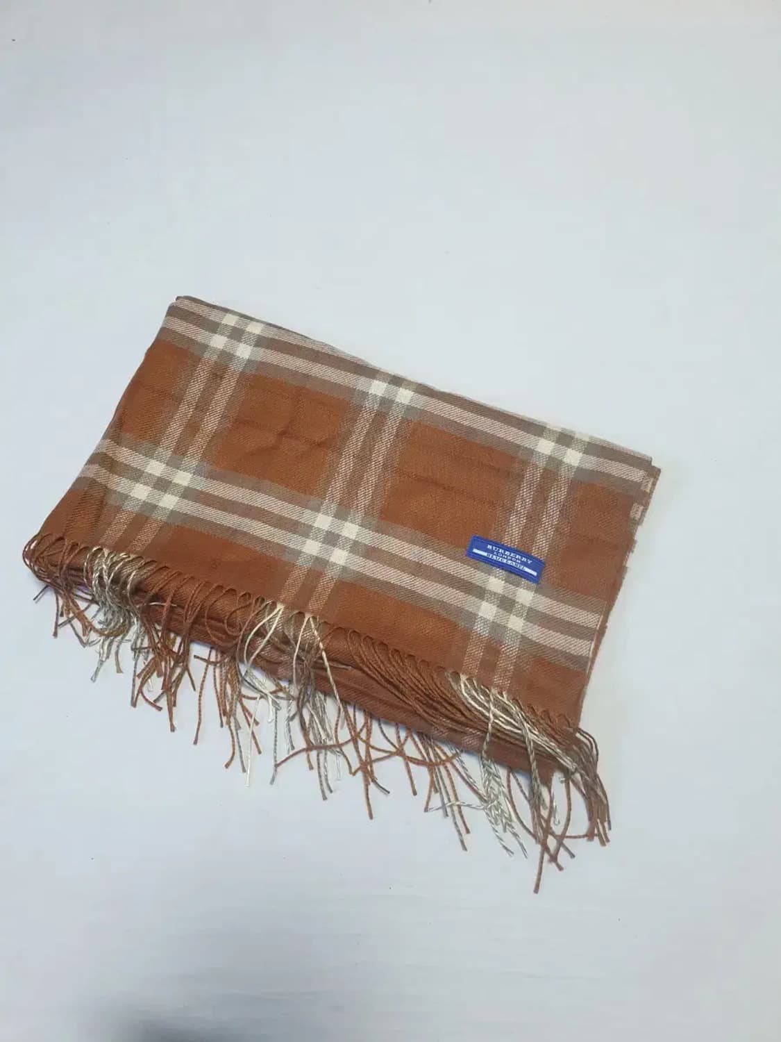 버버리 블루라벨 체크 머플러 상품이미지2
