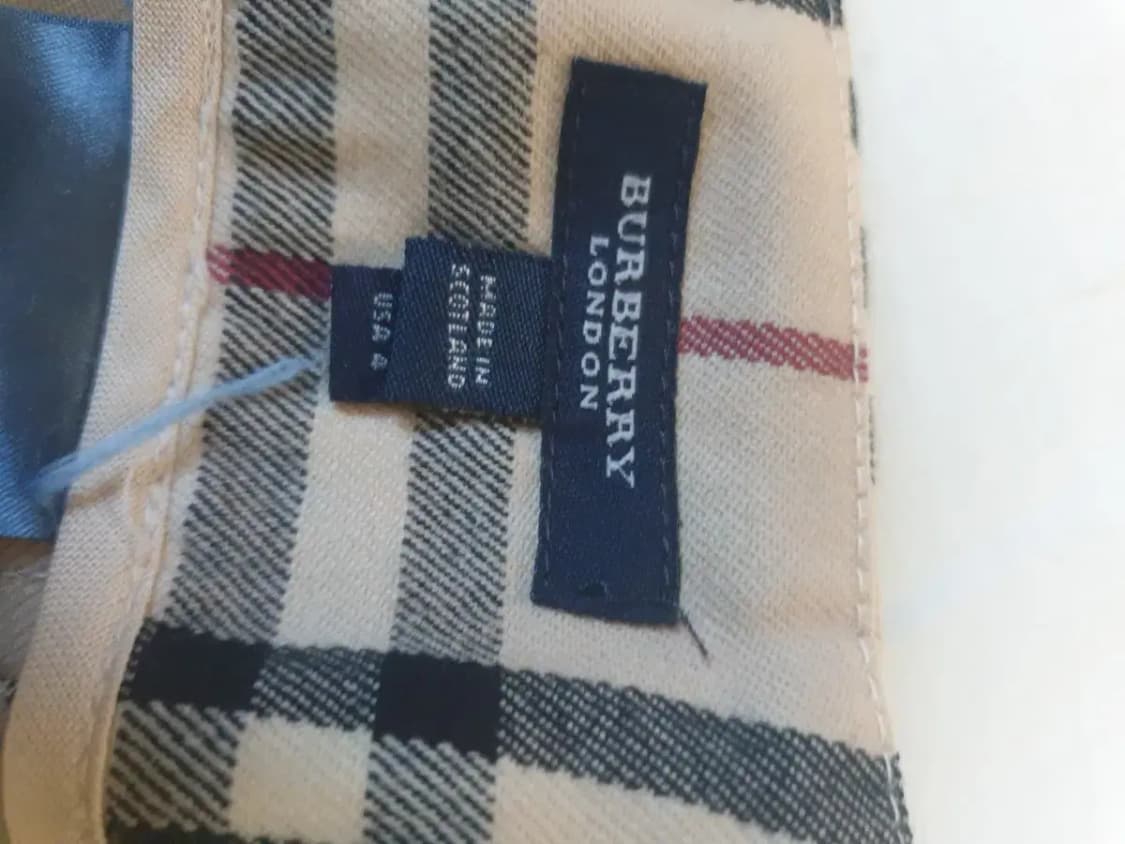 버버리 노바체크 랩 플리츠 스커트 상품이미지4