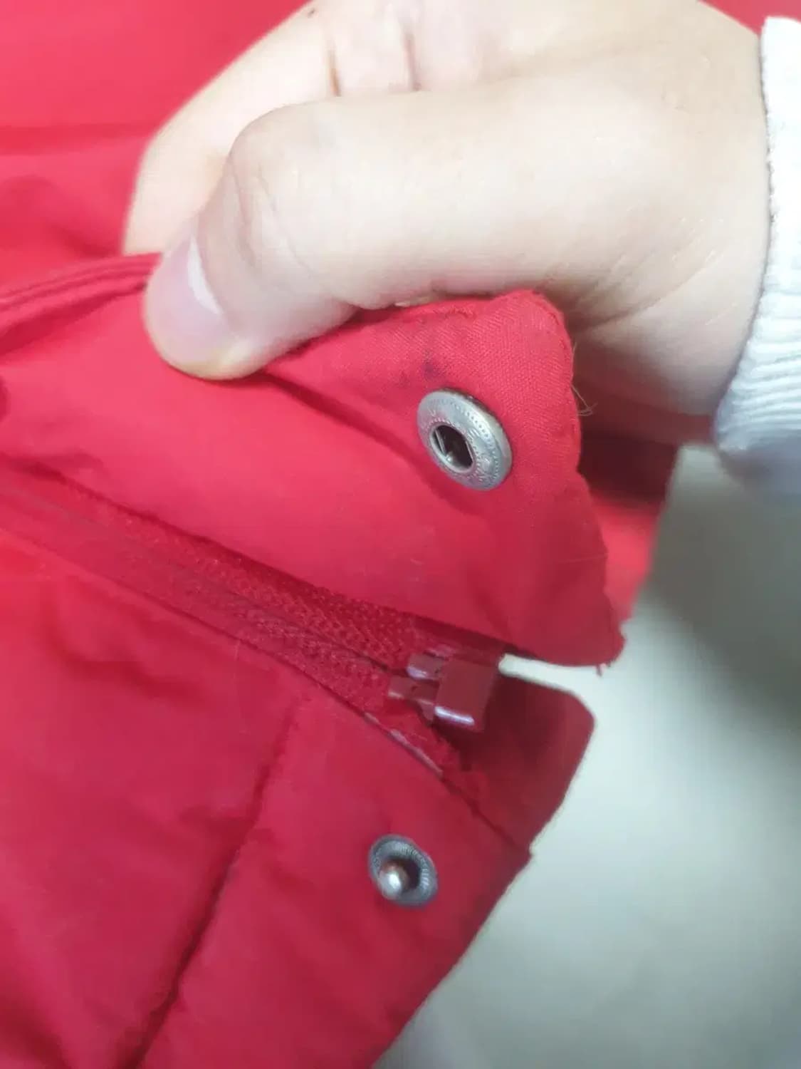 데상트 스위스 스키 다운 패딩 상품이미지6