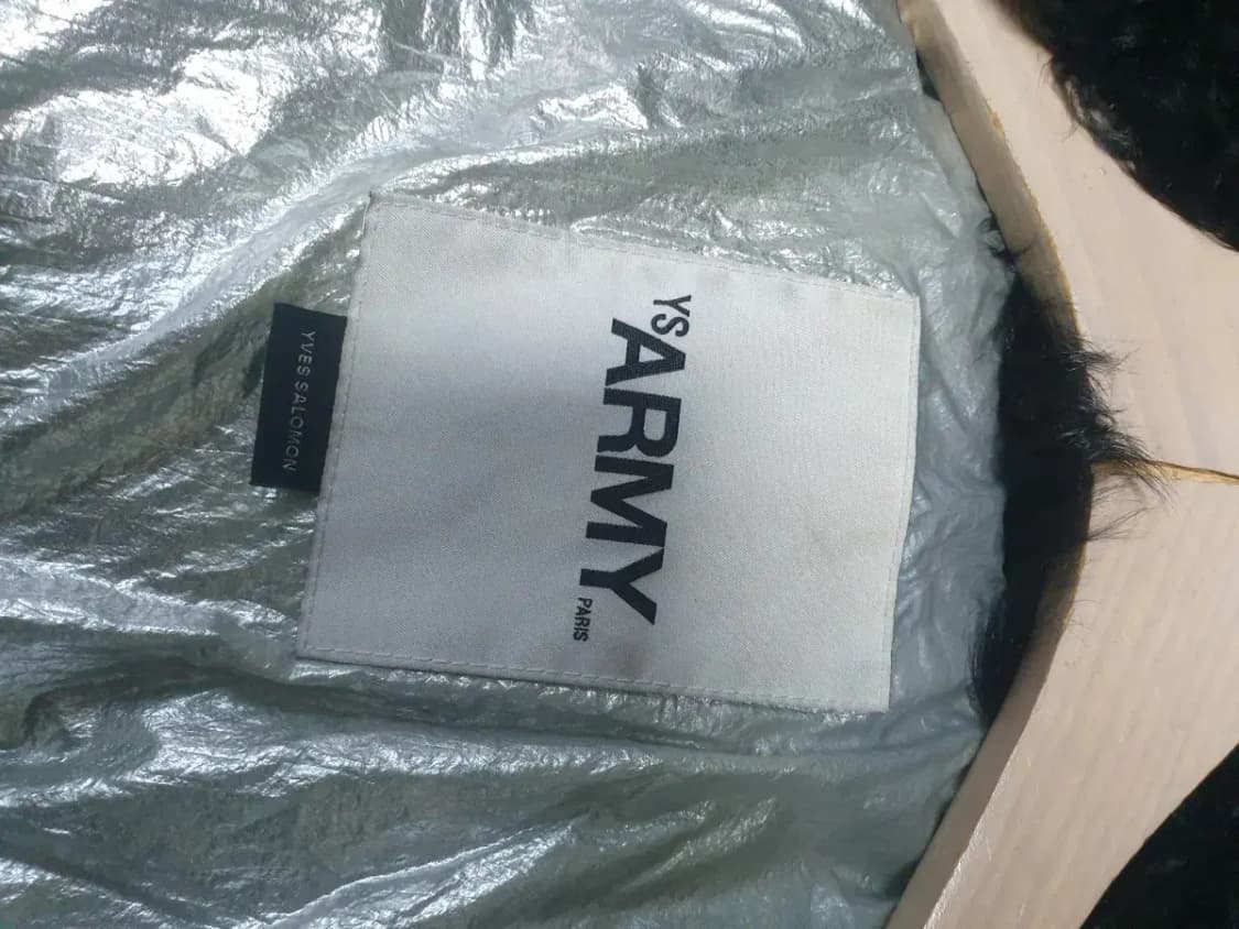 이브살로몬 블랙 램스킨 다운 패딩 32 상품이미지4