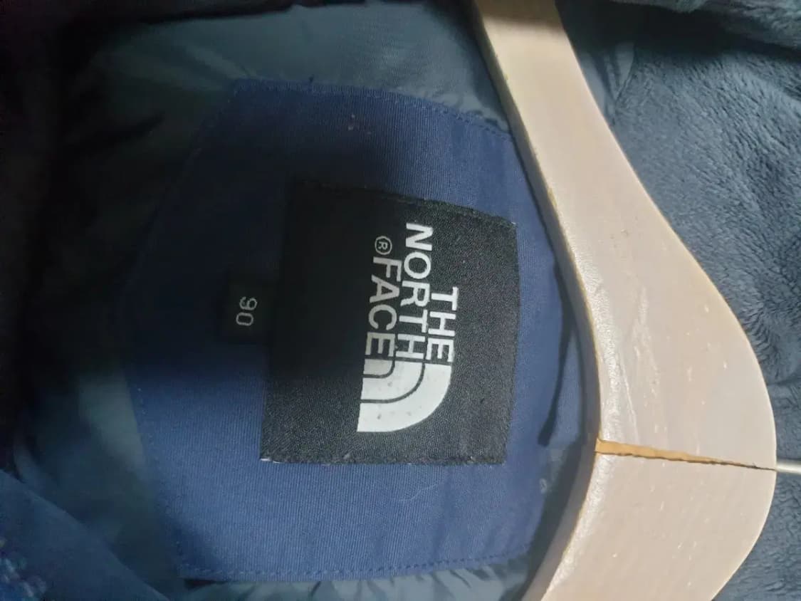 노스페이스 네이비 이콸루이트 구스 패딩 상품이미지4