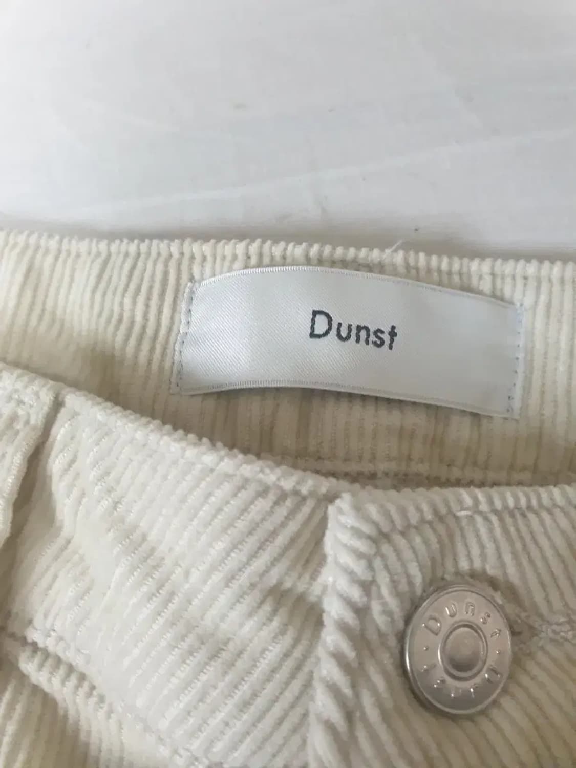 던스트 25fw 스트레이트 코듀로이 팬츠 크림 상품이미지2