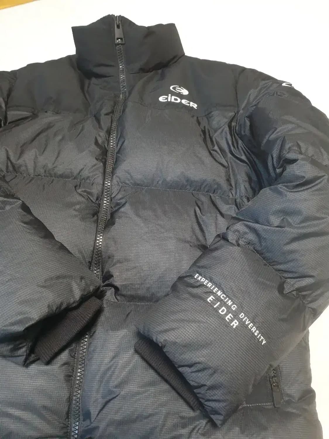 아이더 구스다운 블랙 롱패딩 상품이미지2