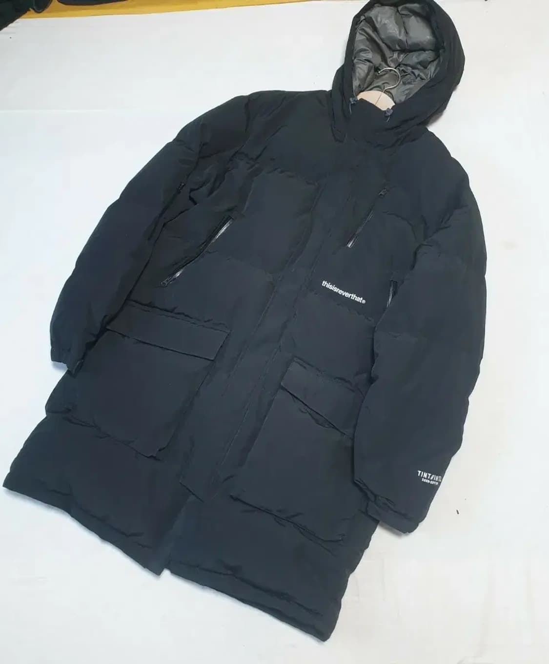 디스이즈네버댓 블랙 다운 롱패딩 상품이미지1