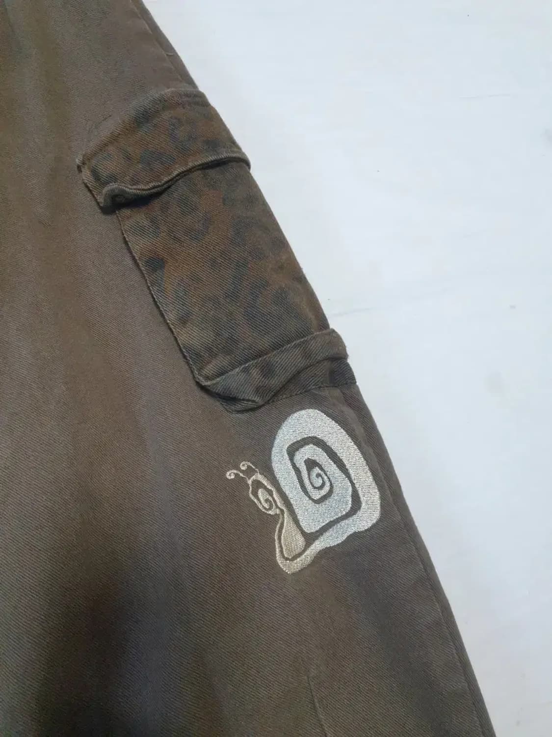 루나키후 스파이럴 스네일 코튼 카고 팬츠 상품이미지3