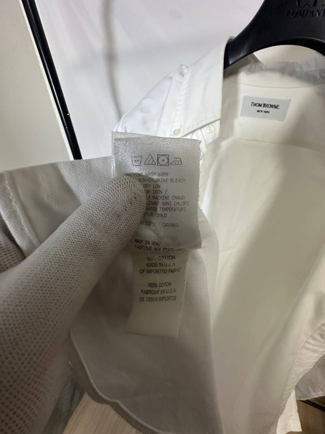 톰브라운 3선 완장 셔츠 화이트 (3) 상품이미지7