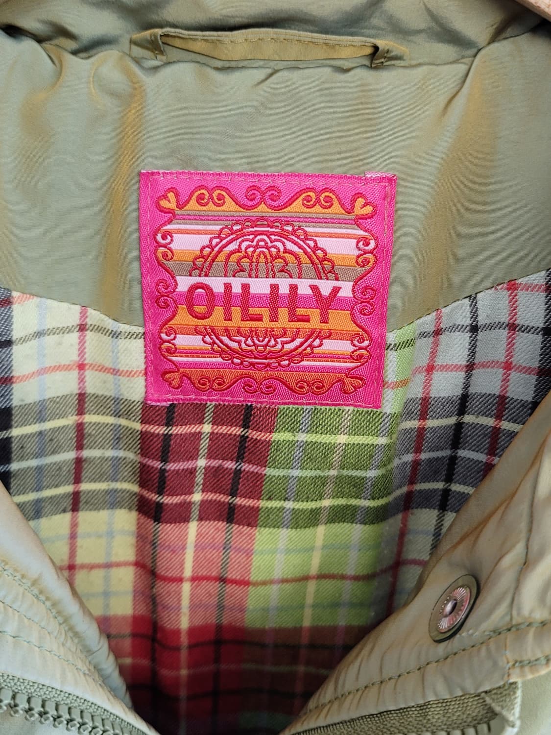 오일릴리(OILILY, 여성용) 경량패딩 크롭 라이더자켓(점퍼) 판매 상품이미지8