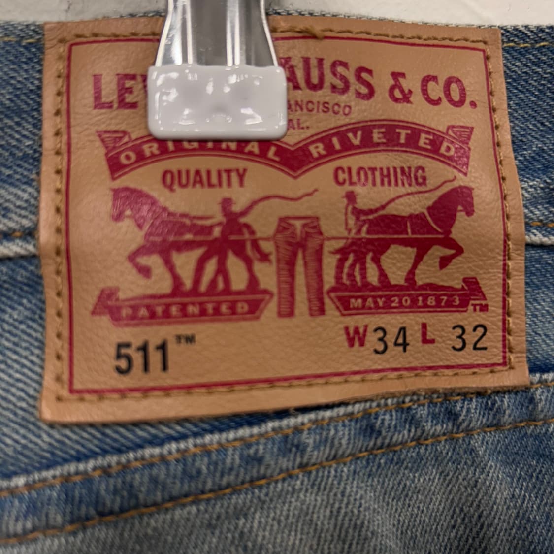 리바이스 511 세미 슬림핏 샌드워싱 데님팬츠 상품이미지4