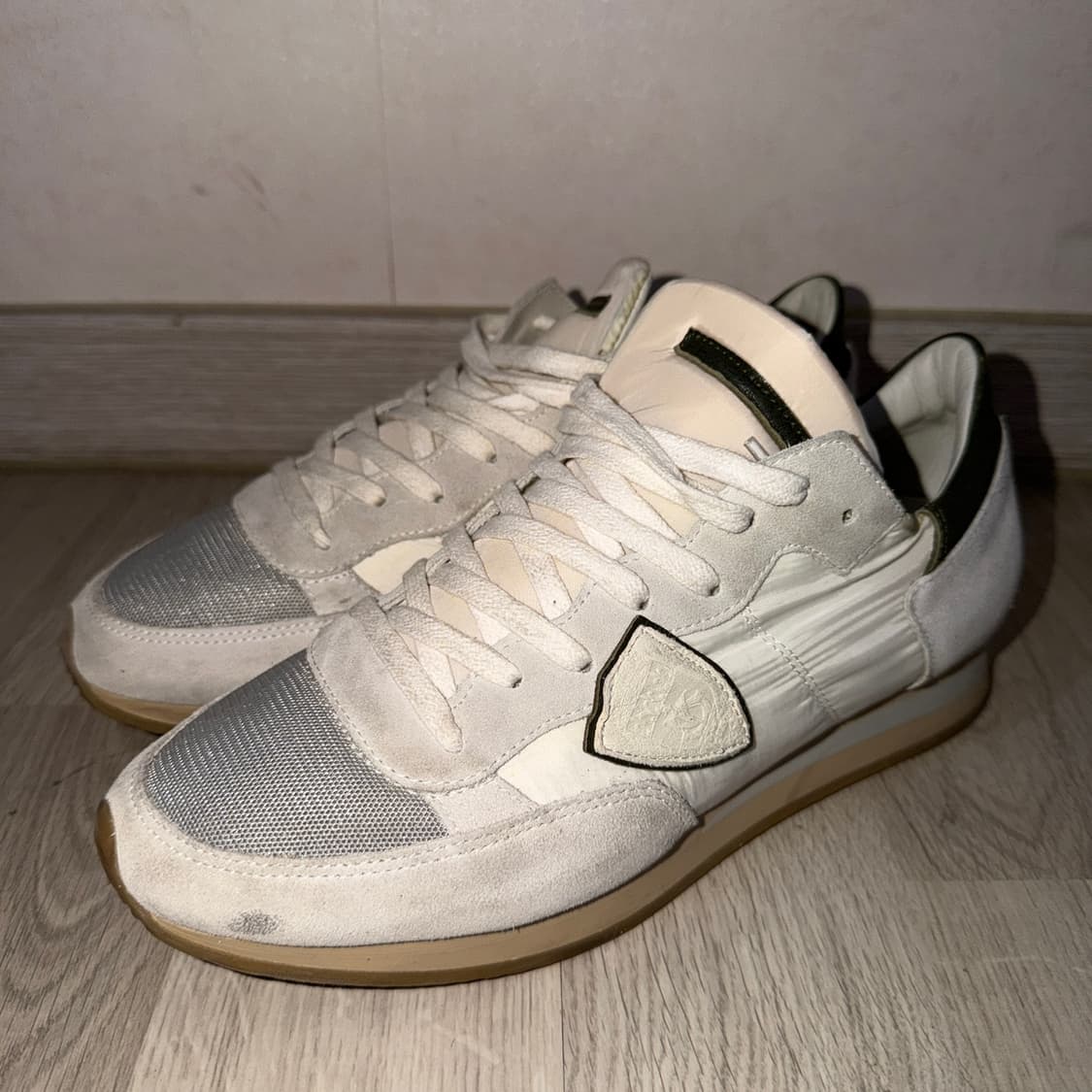 필립 모델 남성 빈티지 스니커즈 42 (270) 상품이미지1