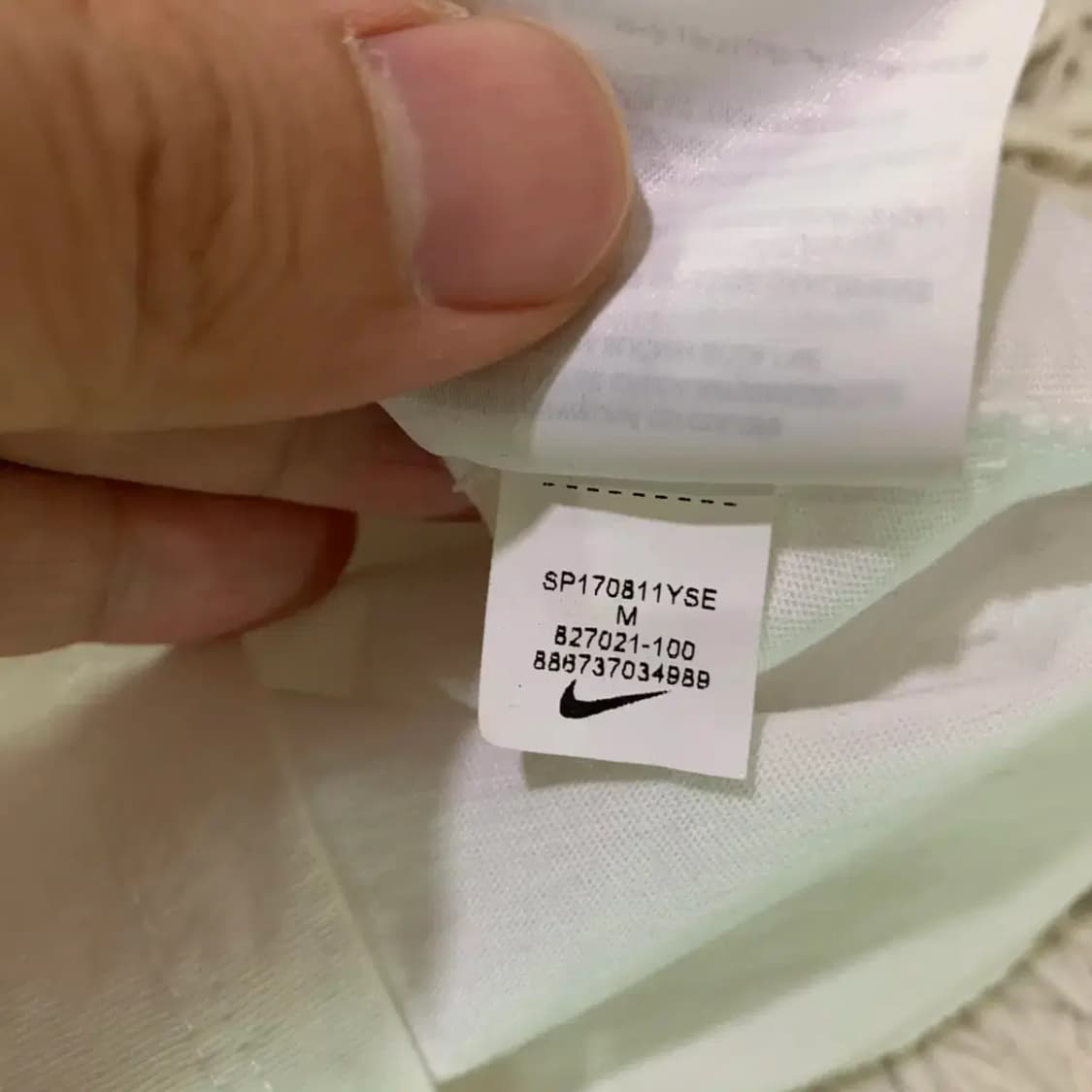 나이키 라운드 반팔 M 상품이미지4