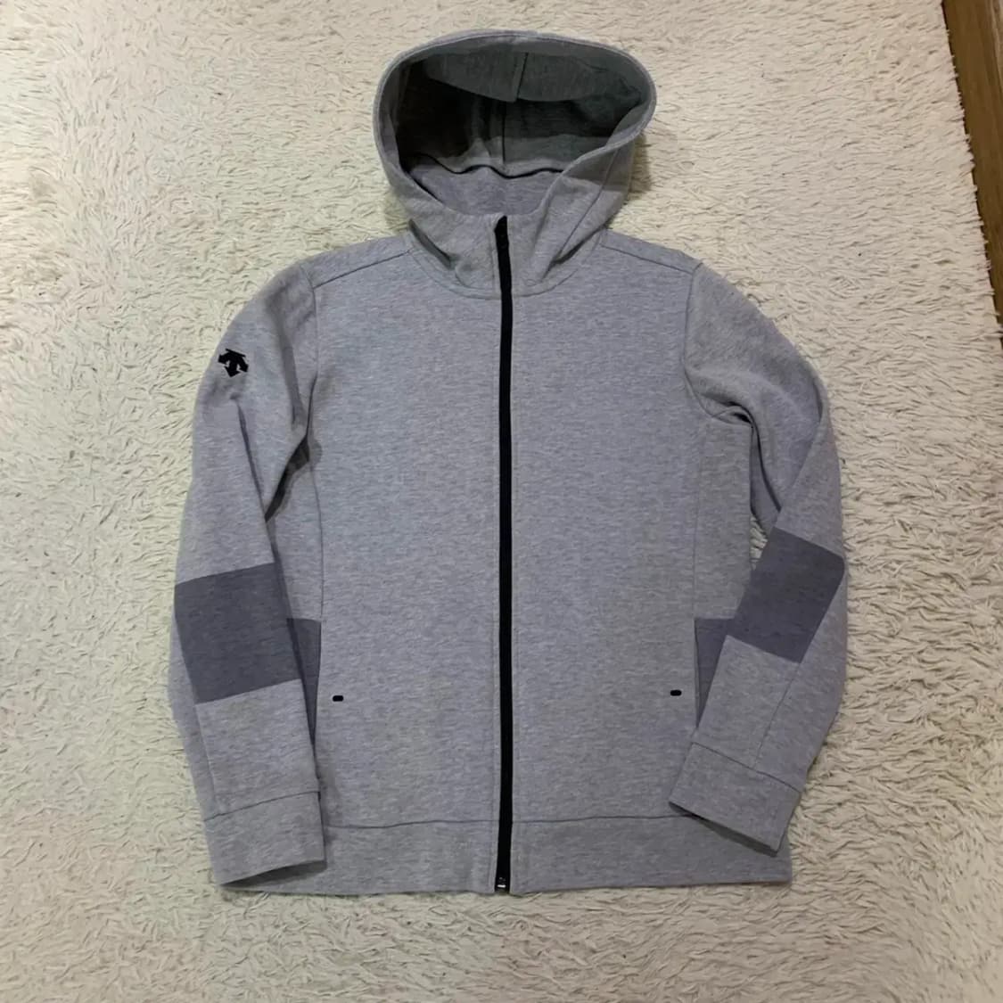 데상트 최신 트레이닝 집업 여성 M 상품이미지2