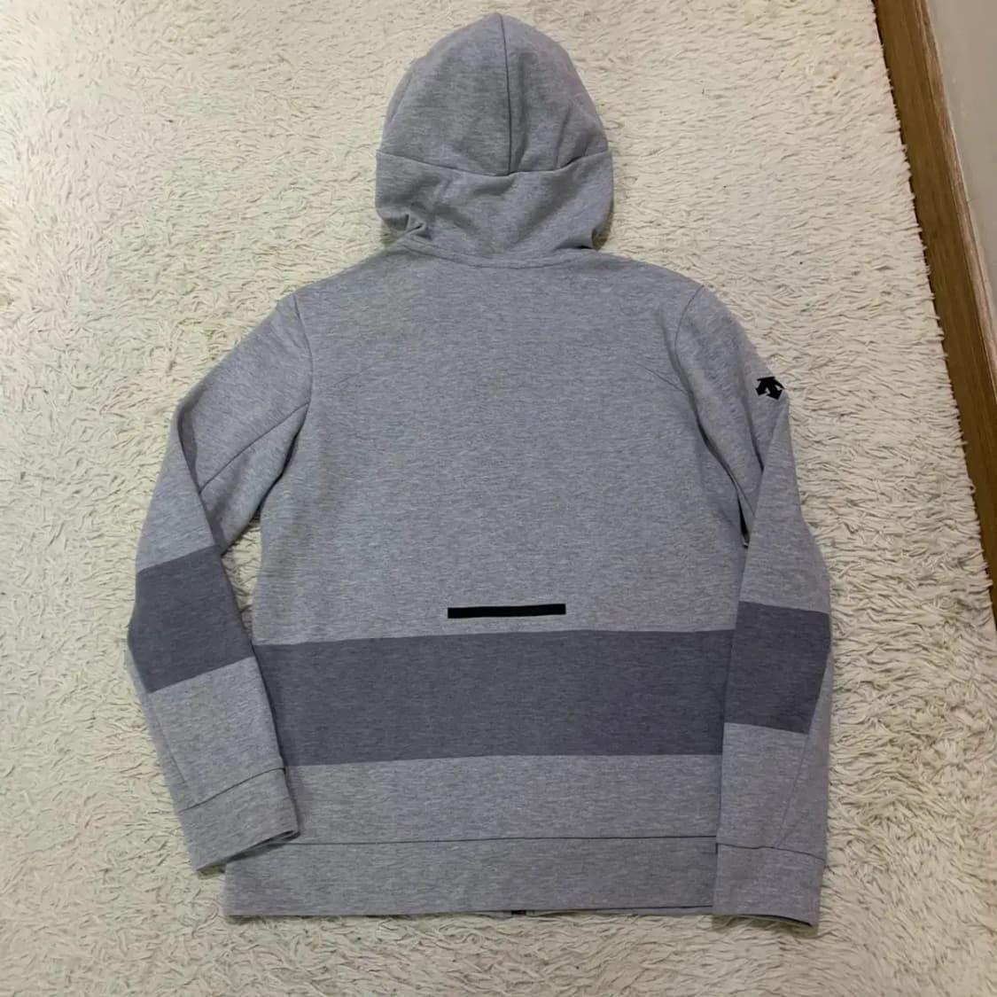 데상트 최신 트레이닝 집업 여성 M 상품이미지4