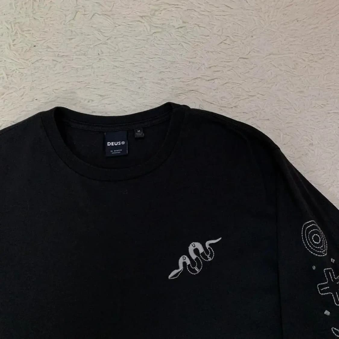 데우스 사이드라인 롱슬리브 M 상품이미지3