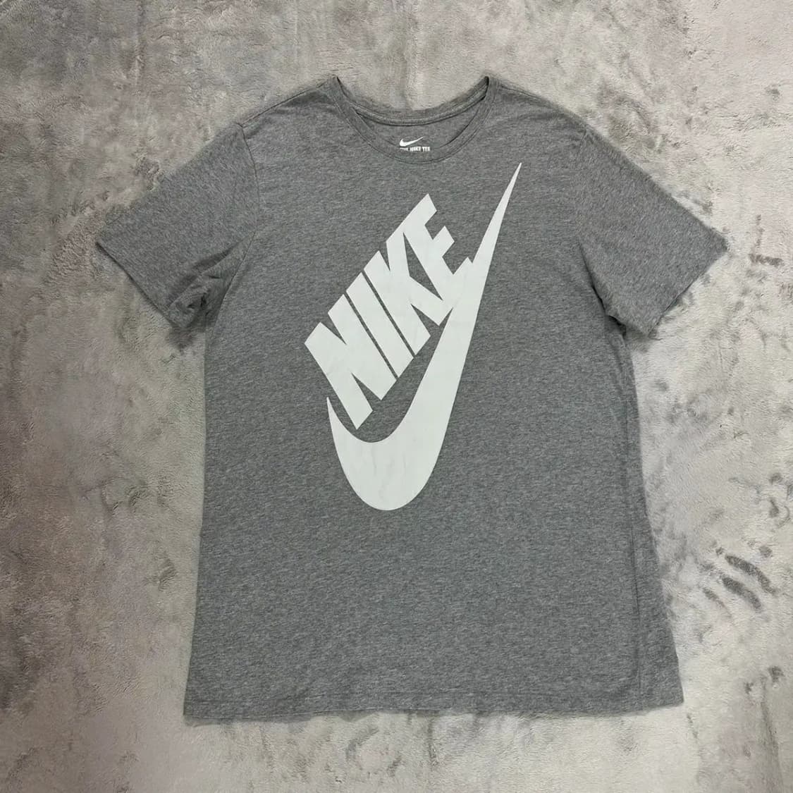 나이키 빅스우시 라운드 반팔 XL 상품이미지2