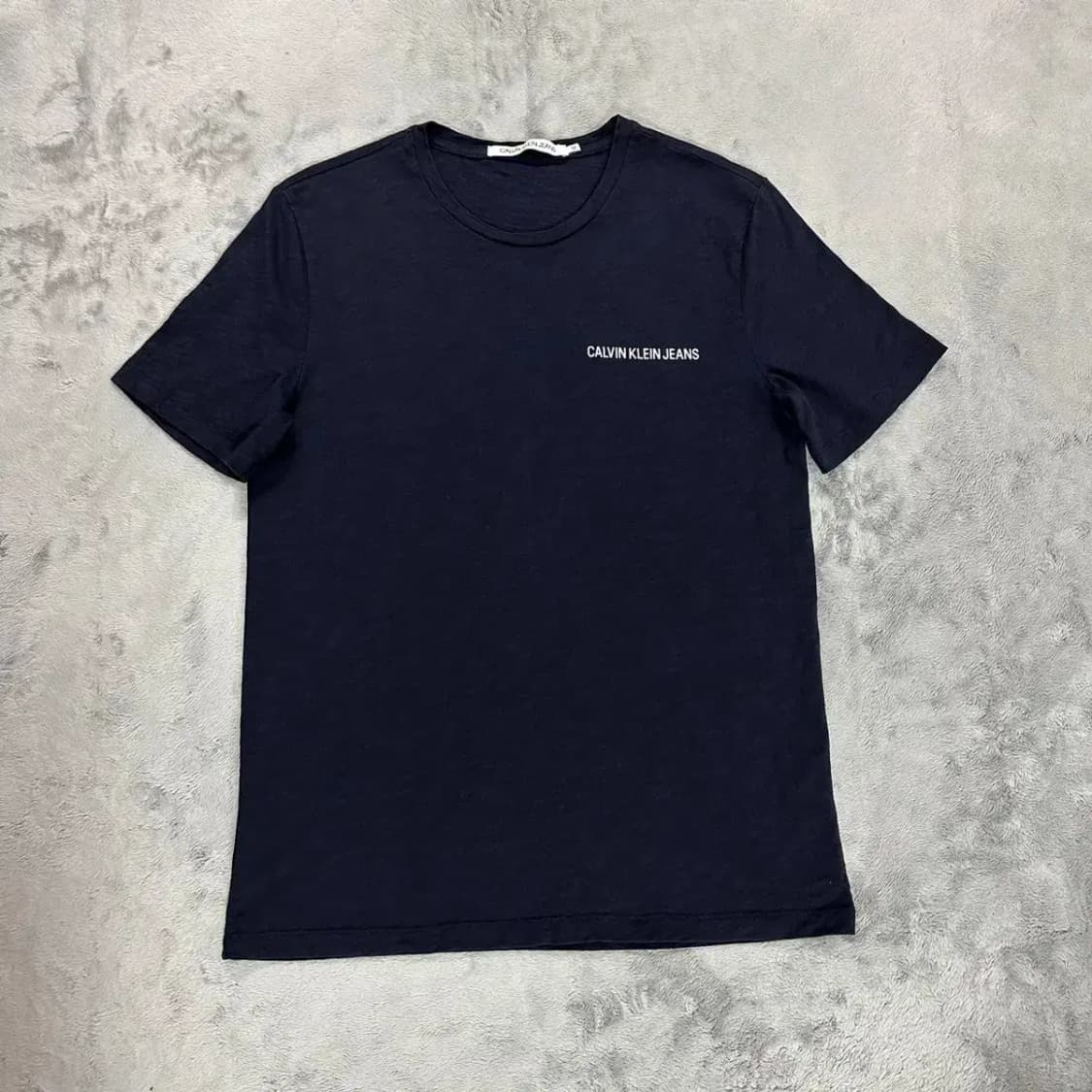 CK 캘빈클라인 라운드 반팔 M 상품이미지2