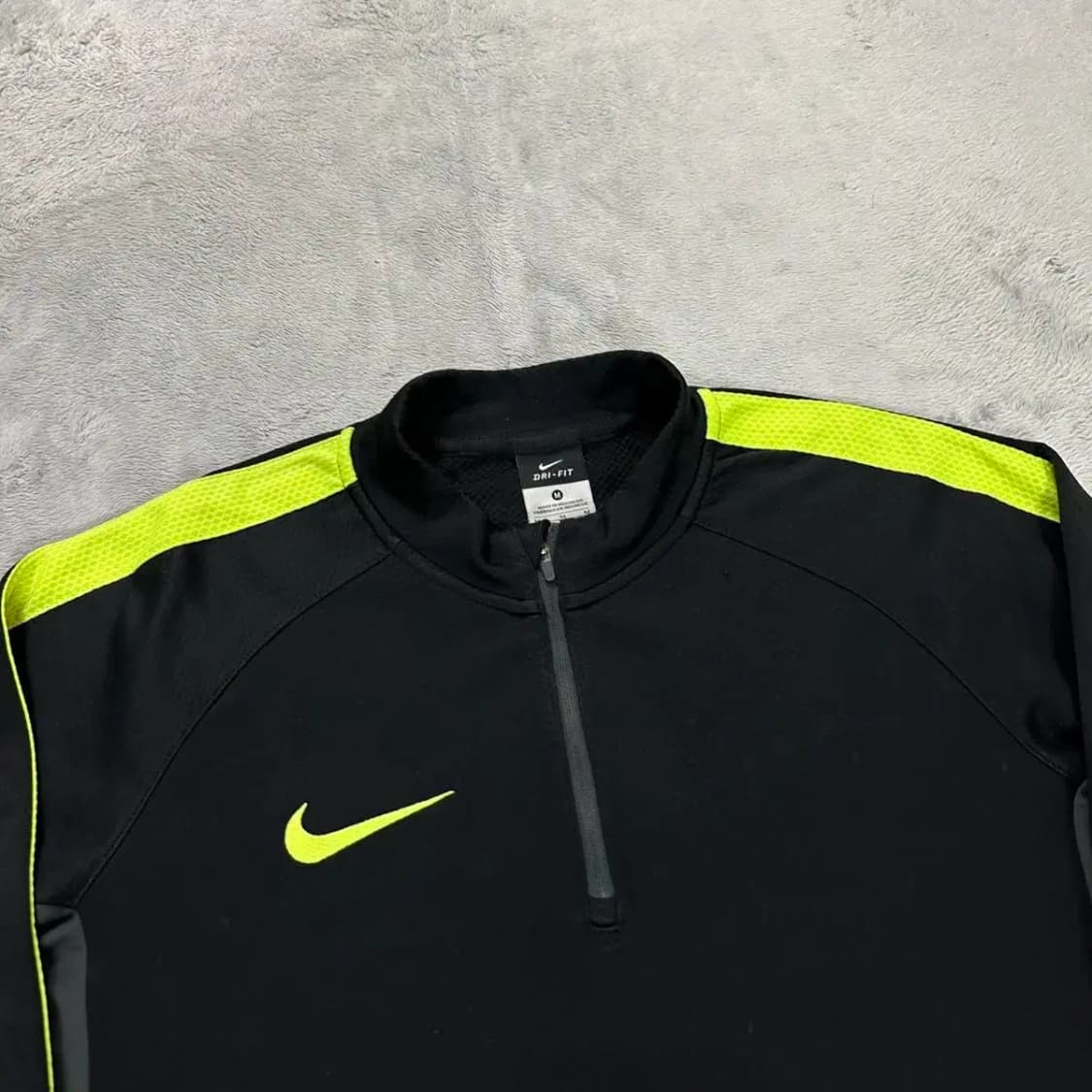 나이키 트레이닝 반집업 드릴탑 M 상품이미지3