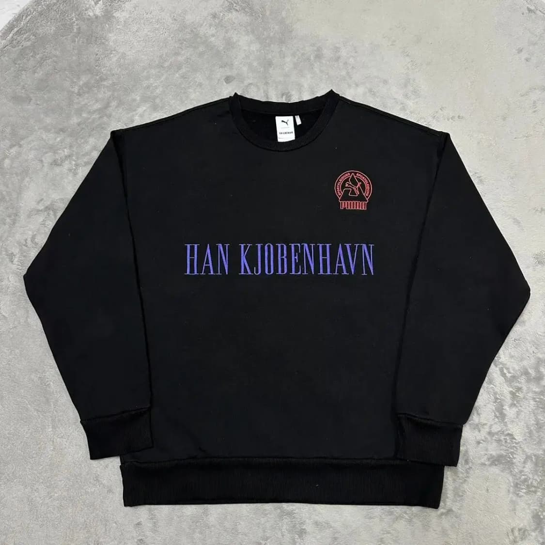 푸마 X 한 코펜하겐 맨투맨 해외S (오버핏) 상품이미지2