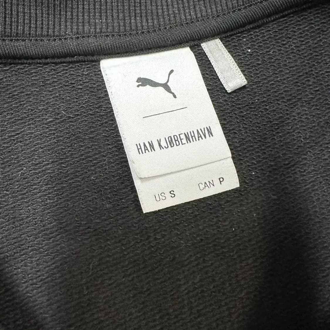 푸마 X 한 코펜하겐 맨투맨 해외S (오버핏) 상품이미지4