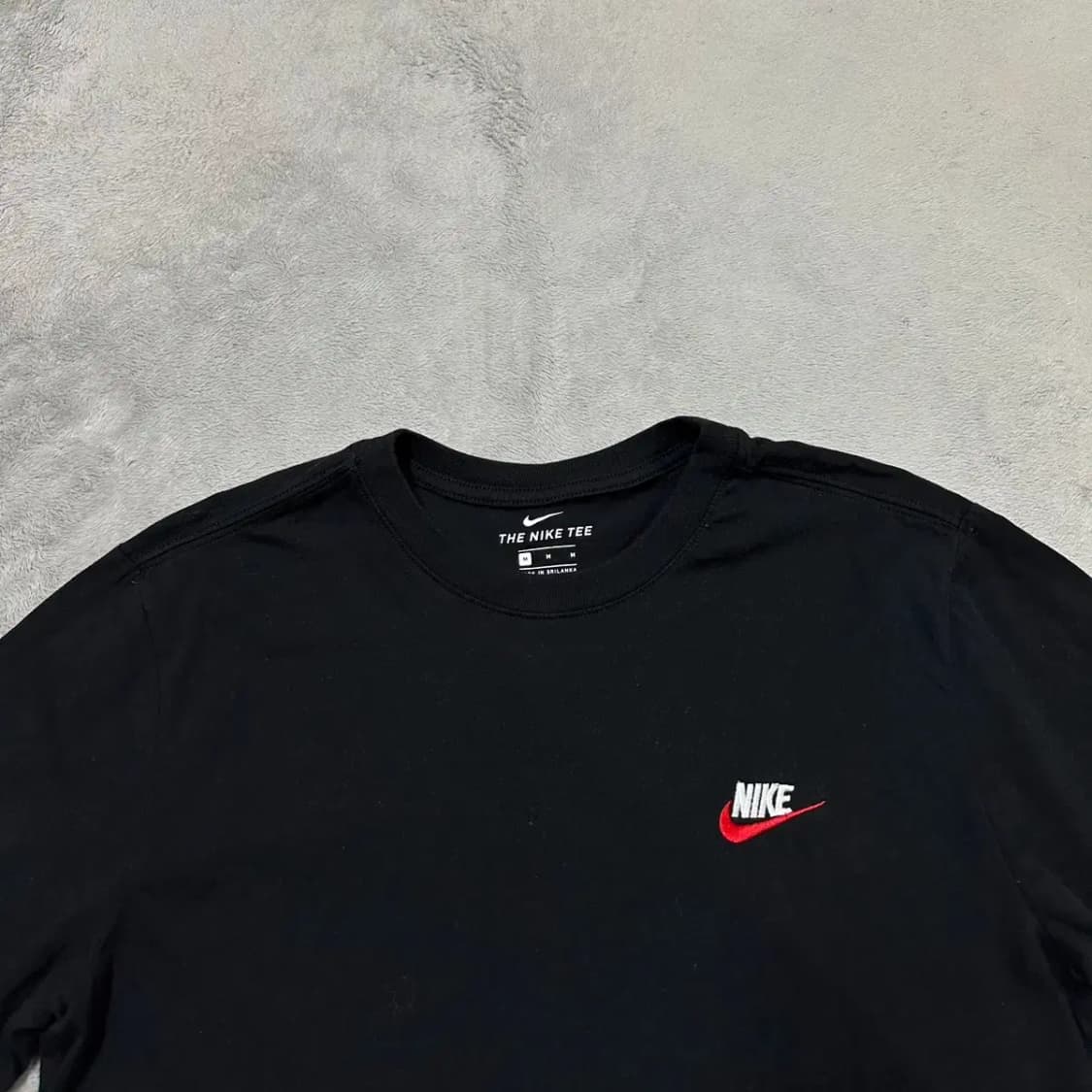 나이키 라운드 반팔 M 상품이미지3