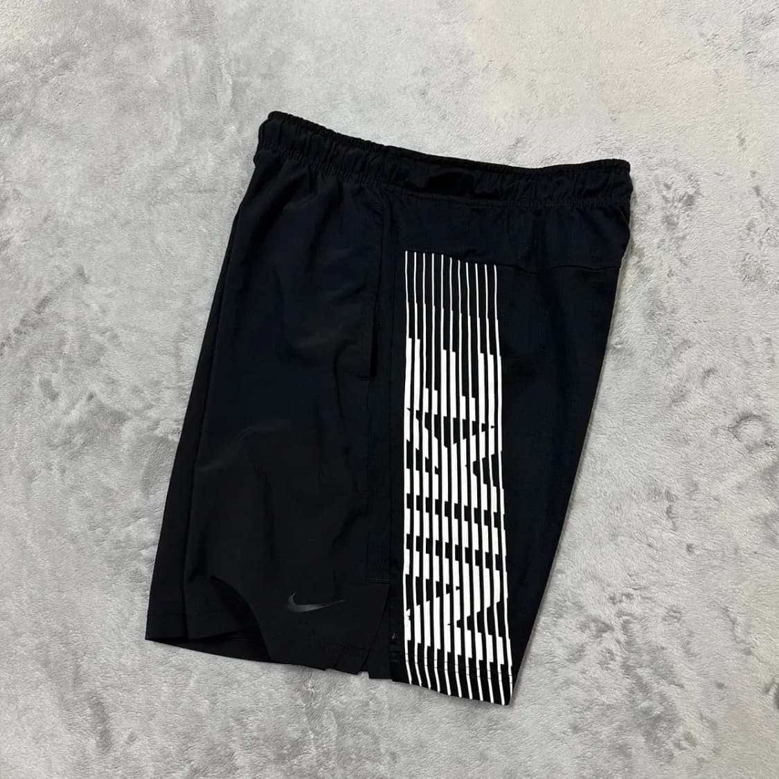 나이키 우븐 트레이닝 반바지 L 상품이미지3