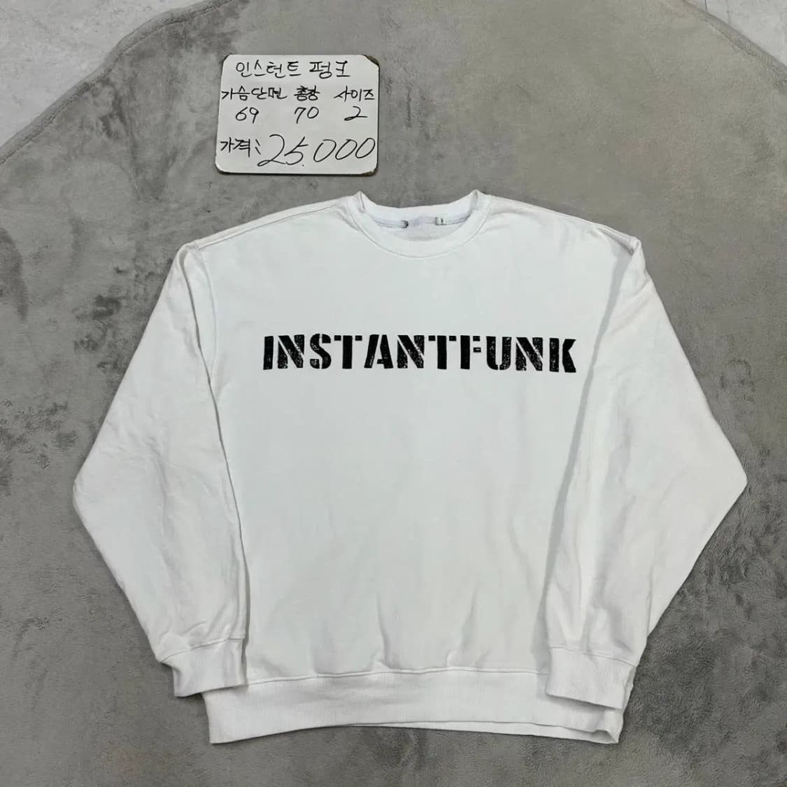 인스턴트펑크 라운드 맨투맨 2사이즈 상품이미지1