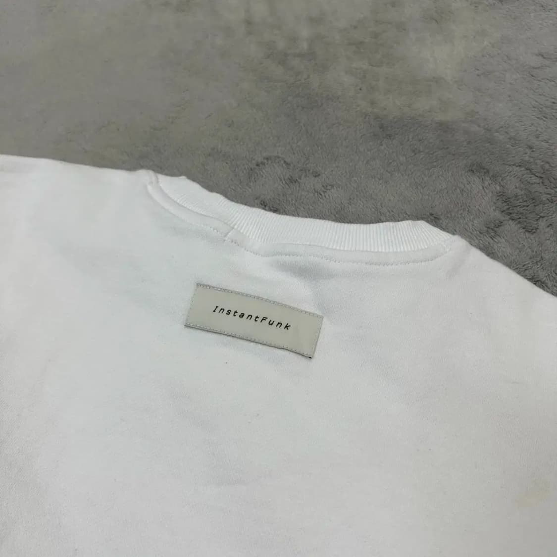 인스턴트펑크 라운드 맨투맨 2사이즈 상품이미지4