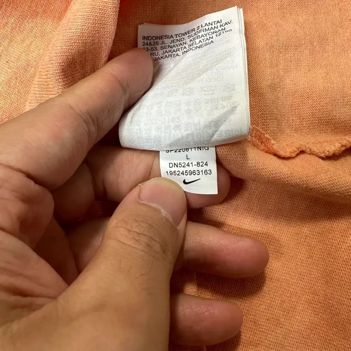 나이키 스우시 라운드 반팔 L 상품이미지5