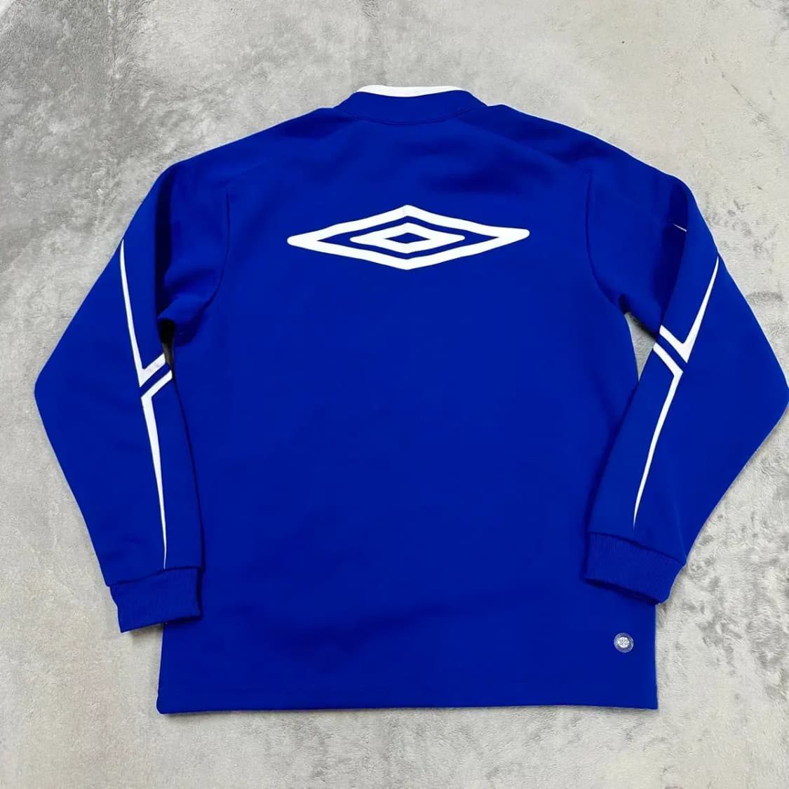 엄브로 트레이닝 집업 100 상품이미지2